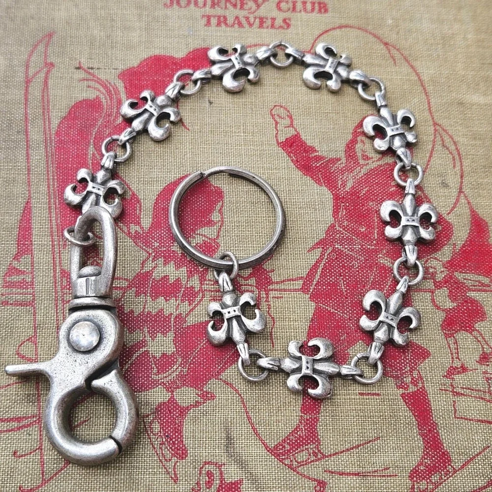 Mens Fleur de Lis Link Wallet Chain Silver Tone Gothic Biker Key Ring Clasp